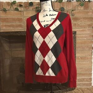 IZOD  Red Grey White Argyle Diamond V Neck Sweater.